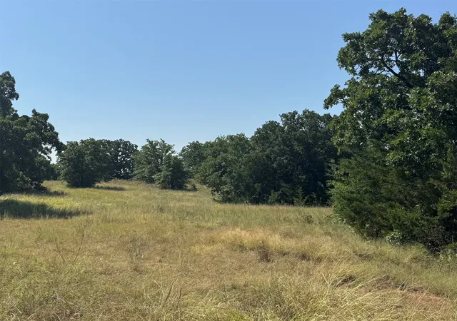 Photo 4 of Land for sale at 3264 Fruitland Rd, Sunset, TX 76270 | MLS# 21343243 | Listing updated on 2026-09-10