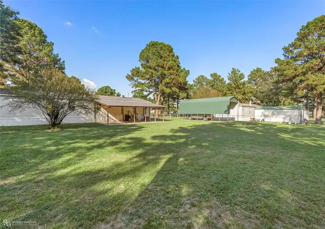 Photo 2 of Manufactured home for sale at 121 Kim Cir, Stonewall, LA 71078 | MLS# 21343295 | Listing updated on 2026-07-28