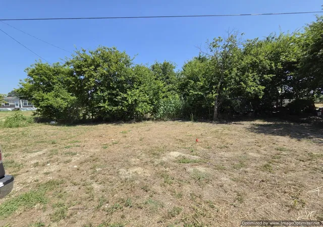Photo 1 of Land for sale at 5412 Spring St, Alvarado, TX 76009 | MLS# 21338494 | Listing updated on 2026-09-27