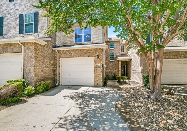Photo 2 of Townhouse for sale at 2968 Muirfield Dr, Lewisville, TX 75067 | MLS# 21341456 | Listing updated on 2026-09-14
