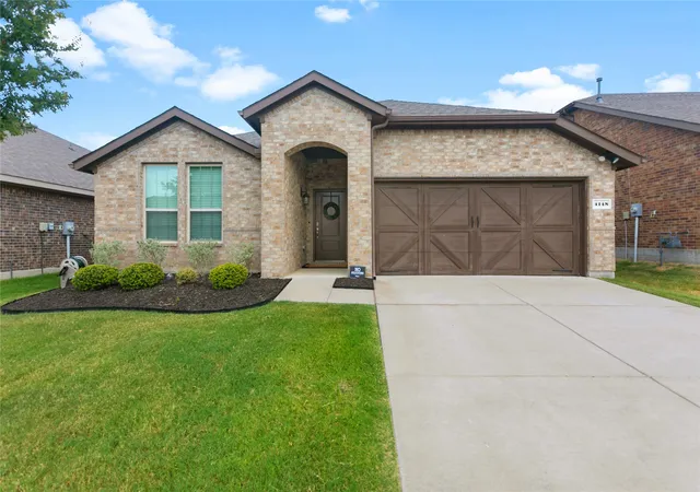 Photo 1 of Single family home for sale at 4148 Agatha Ln, Aubrey, TX 76227 | MLS# 21343390 | Listing updated on 2026-09-16
