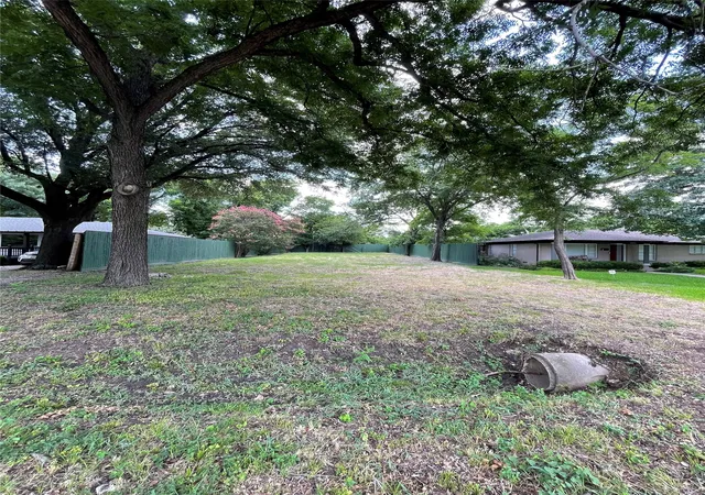 Photo 3 of Land for sale at 3776 Shorecrest Dr, Dallas, TX 75209 | MLS# 21334859 | Listing updated on 2026-07-28