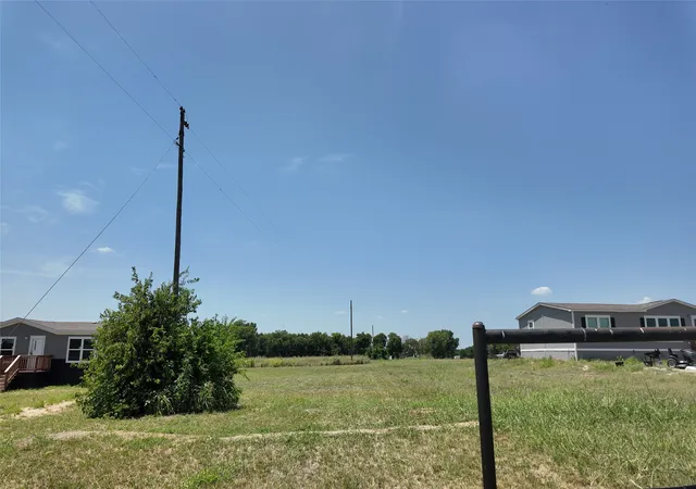 Photo 2 of Land for sale at Tbd Old Ida Rd, Sherman, TX 75090 | MLS# 21343462 | Listing updated on 2026-09-10