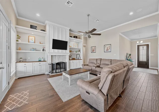 Photo 3 of Single family home for sale at 23 Independence Trl, Waco, TX 76708 | MLS# 21343380 | Listing updated on 2026-09-14