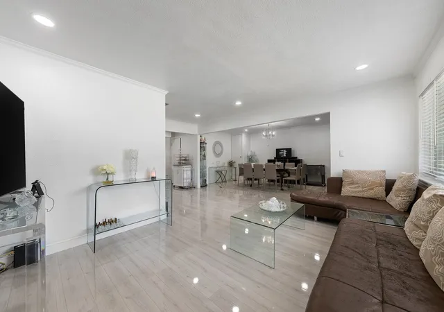 Photo 3 of Single family home for sale at 2546 Havenhurst St, Dallas, TX 75234 | MLS# 21342882 | Listing updated on 2026-07-28