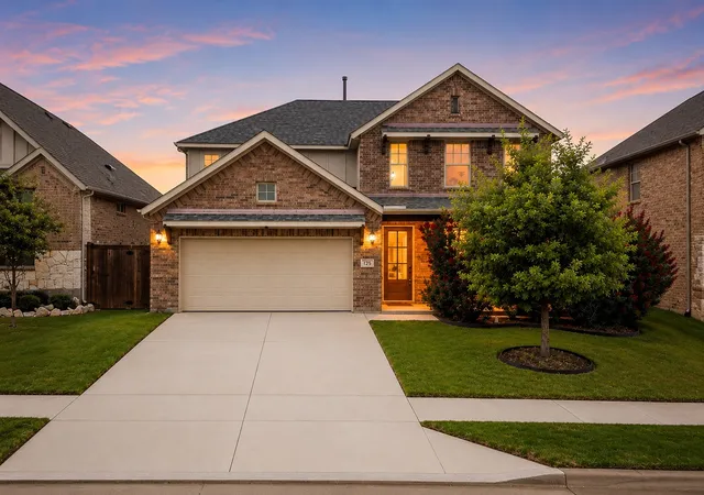 Photo 1 of Single family home for sale at 125 Kirwin Dr, Fort Worth, TX 76131 | MLS# 21343226 | Listing updated on 2026-08-02