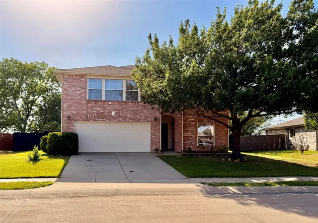 Photo 1 of Single family home for sale at 1313 Dakota Trl, Krum, TX 76249 | MLS# 21343569 | Listing updated on 2026-07-29