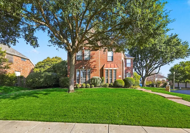 Photo 2 of Sale Pending at 2009 Whitefish Ct, Denton, TX 76210 | MLS# 21343038 | Listing updated on 2026-09-12