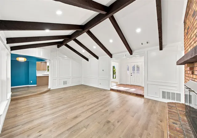 Photo 3 of Single family home for sale at 1409 Colony Dr, Irving, TX 75061 | MLS# 21343753 | Listing updated on 2026-09-12