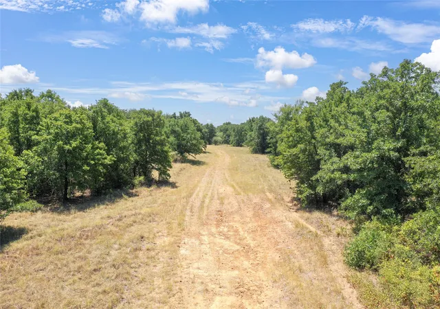 Photo 1 of Single family home for sale at 6551 Crooked Creek Rd, Jacksboro, TX 76458 | MLS# 21343697 | Listing updated on 2026-07-29
