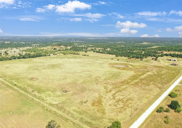 Photo 3 of Single family home for sale at 6551 Crooked Creek Rd, Jacksboro, TX 76458 | MLS# 21343697 | Listing updated on 2026-07-29
