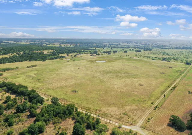 Photo 3 of Single family home for sale at 6551 Crooked Creek Rd, Jacksboro, TX 76458 | MLS# 21343697 | Listing updated on 2026-07-29