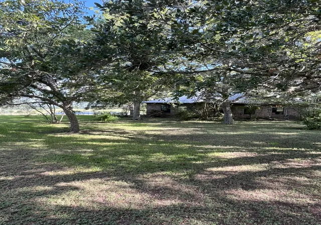 Photo 3 of Single family home for sale at 6303 Greenvine Rd, Brenham, TX 77833 | MLS# 21343437 | Listing updated on 2026-10-02