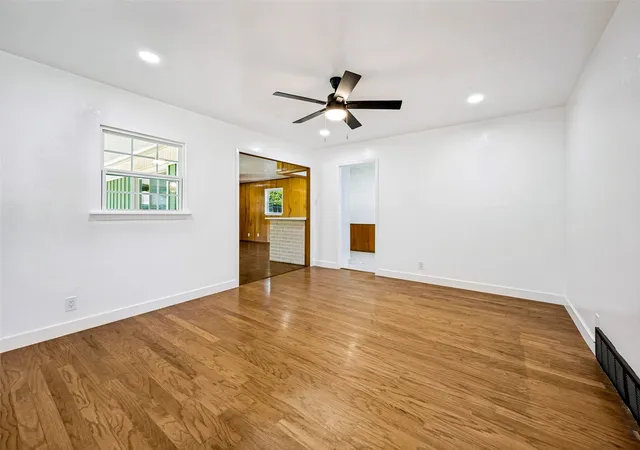 Photo 2 of Single family home for sale at 613 Whitener Rd, Euless, TX 76040 | MLS# 21343782 | Listing updated on 2026-09-11