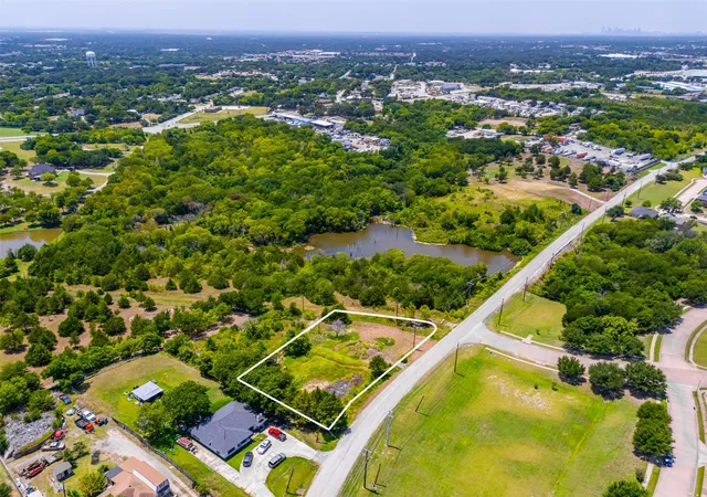 Photo 1 of Land for sale at 916 Mckenzie Rd, Balch Springs, TX 75181 | MLS# 21343752 | Listing updated on 2026-07-30