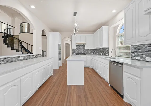 Photo 4 of Single family home for sale at 2824 Pino, Grand Prairie, TX 75054 | MLS# 21343304 | Listing updated on 2026-09-13
