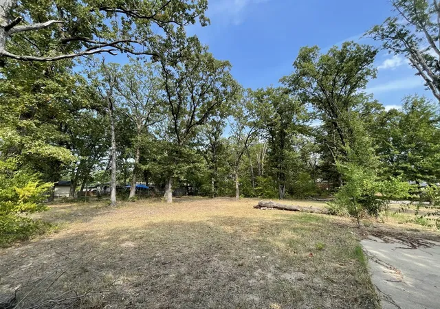 Photo 1 of Land for sale at 1353 Shady Ln, Canton, TX 75103 | MLS# 21343901 | Listing updated on 2026-09-21
