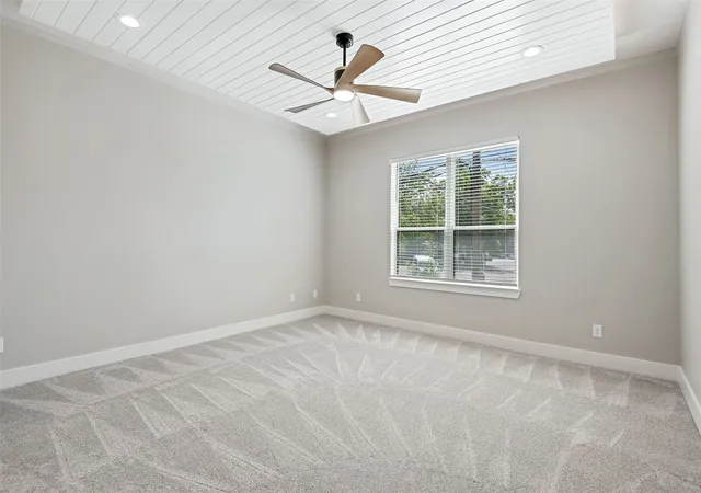 Photo 3 of Single family home for sale at 409 N Rogers St, Waxahachie, TX 75165 | MLS# 21343937 | Listing updated on 2026-07-29