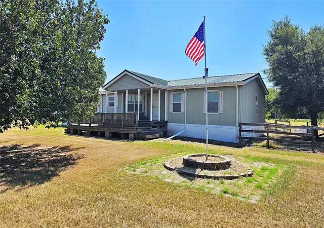 Photo 2 of Manufactured home for sale at 2247 County Road 2130, Greenville, TX 75402 | MLS# 21343475 | Listing updated on 2026-10-07
