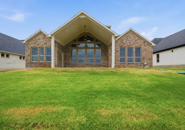 Photo 24 of Single family home for sale at 676 Jennings Ln, Azle, TX 76020 | MLS# 21343783 | Listing updated on 2026-09-20