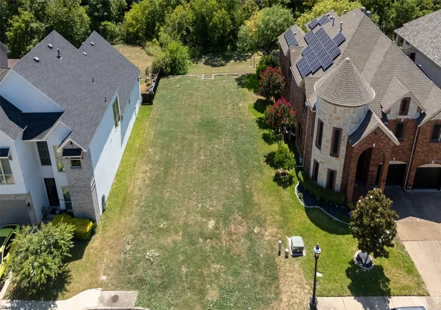 Photo 1 of Land for sale at 916 Saint George Pl, De Soto, TX 75115 | MLS# 21344121 | Listing updated on 2026-07-29