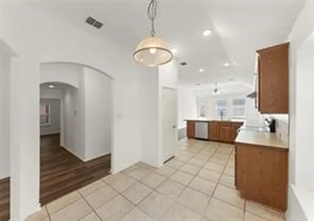 Photo 4 of Single family home for sale at 2030 Natchez Dr, Forney, TX 75126 | MLS# 21344192 | Listing updated on 2026-07-29