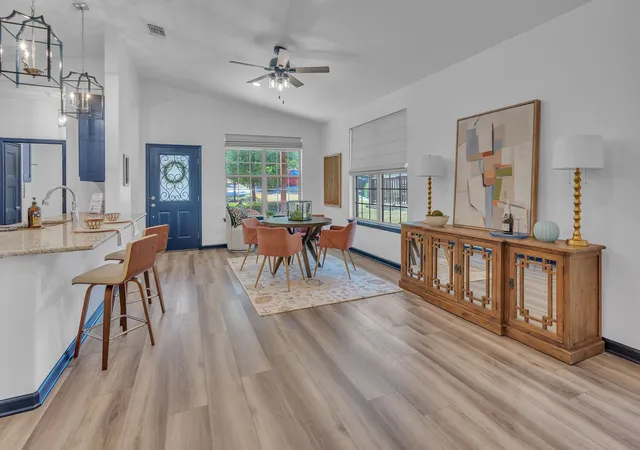 Photo 4 of Single family home for sale at 1308 Liberty St, Weatherford, TX 76086 | MLS# 21343550 | Listing updated on 2026-10-05