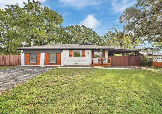Photo 2 of Single family home for sale at 7835 County Road 436, Princeton, TX 75407 | MLS# 21344203 | Listing updated on 2026-09-19