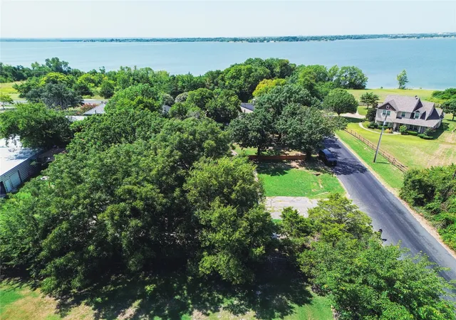 Photo 3 of Single family home for sale at 7835 County Road 436, Princeton, TX 75407 | MLS# 21344203 | Listing updated on 2026-09-19