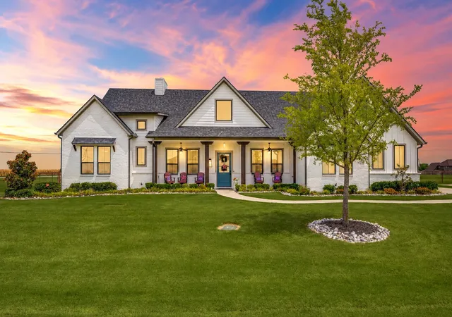 Photo 1 of Single family home for sale at 43 Ohanlon Dr, Van Alstyne, TX 75495 | MLS# 21342007 | Listing updated on 2026-07-29