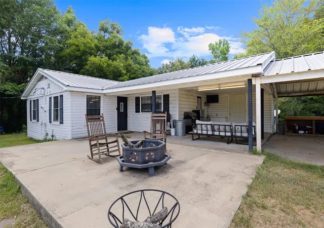 Photo 1 of Single family home for sale at 11932 Wisteria, Ore City, TX 75683 | MLS# 21344265 | Listing updated on 2026-09-10