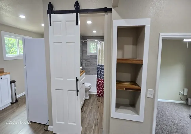 Photo 4 of Single family home for sale at 137 Crowfoot Ln, Whitney, TX 76692 | MLS# 21342872 | Listing updated on 2026-09-11