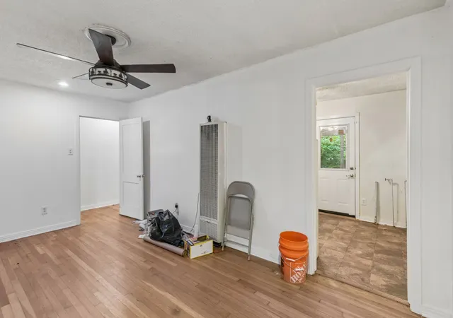 Photo 3 of Single family home for sale at 4330 Wabash Ave, Fort Worth, TX 76133 | MLS# 21341617 | Listing updated on 2026-09-29