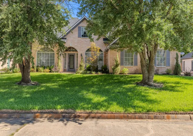 Photo 1 of Single family home for sale at 305 Kelli Cir, Sulphur Springs, TX 75482 | MLS# 21344386 | Listing updated on 2026-10-06