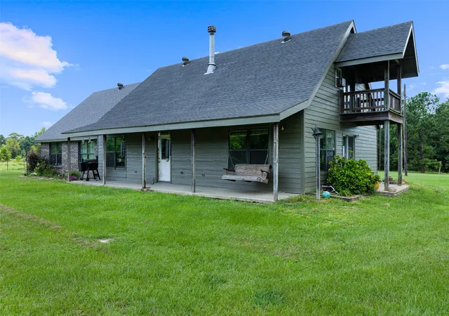 Photo 3 of Single family home for sale at 2847 1764 Rd, Jefferson, TX 75657 | MLS# 21344356 | Listing updated on 2026-09-14