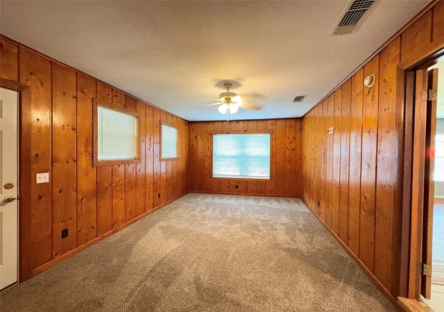 Photo 3 of Single family home for sale at 105 Calloway, Hughes Springs, TX 75656 | MLS# 21344456 | Listing updated on 2026-07-30