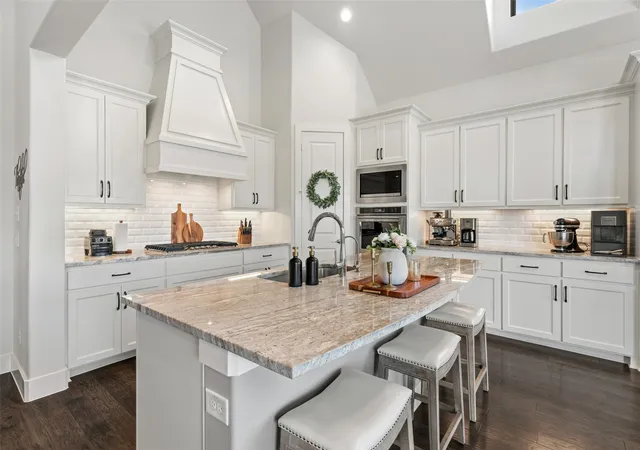 Photo 3 of Single family home for sale at 1326 Divine Rose Wy, Wylie, TX 75098 | MLS# 21342732 | Listing updated on 2026-09-12