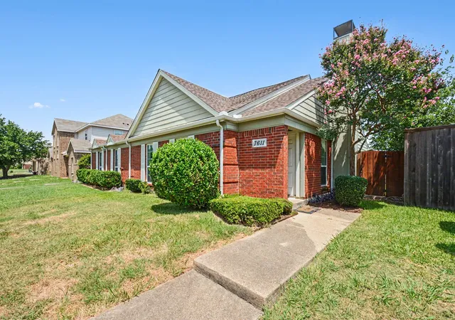 Photo 3 of Sale Pending at 7611 Cousteau Dr, Rowlett, TX 75088 | MLS# 21343330 | Listing updated on 2026-09-24