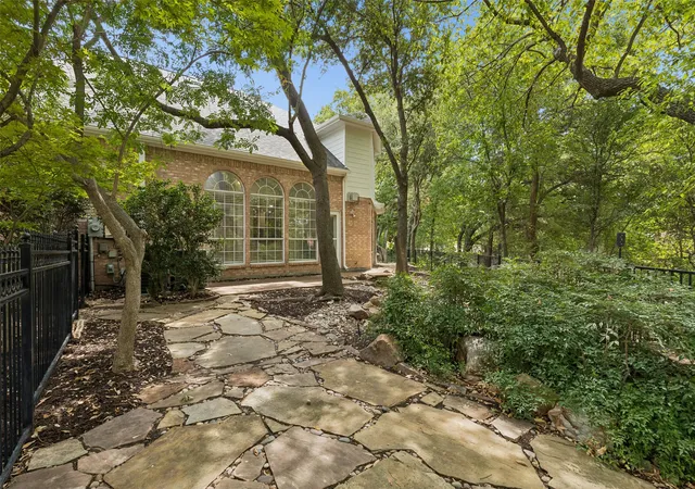 Photo 2 of Single family home for sale at 4904 Rockcreek Ln, Plano, TX 75024 | MLS# 21344220 | Listing updated on 2026-10-05