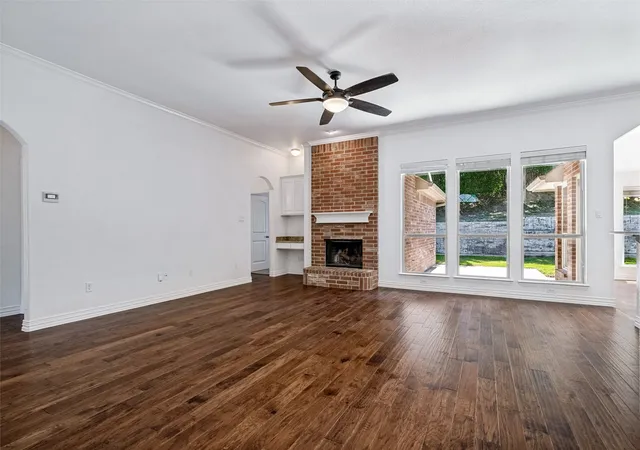 Photo 3 of Sale Pending at 223 Carriage Dr, Willow Park, TX 76087 | MLS# 21343085 | Listing updated on 2026-09-10