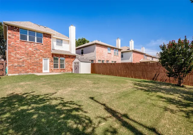 Photo 4 of Sale Pending at 2113 Reston Dr, Mc Kinney, TX 75072 | MLS# 21329814 | Listing updated on 2026-09-28