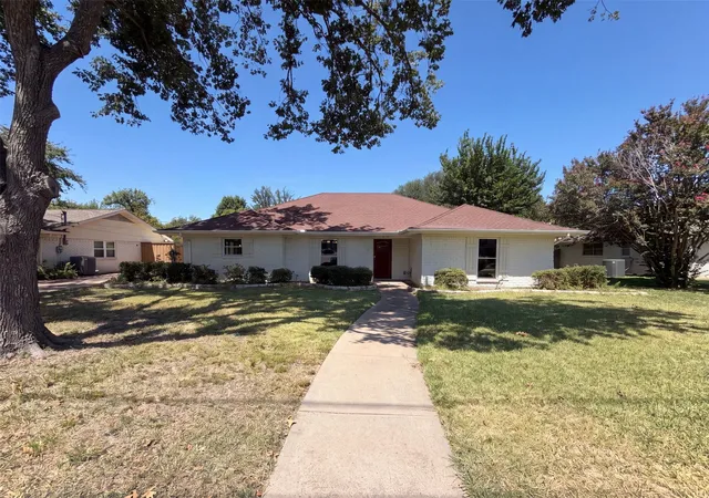 Photo 1 of Single family home for sale at 1115 N Waterview Dr, Richardson, TX 75080 | MLS# 21344551 | Listing updated on 2026-09-11