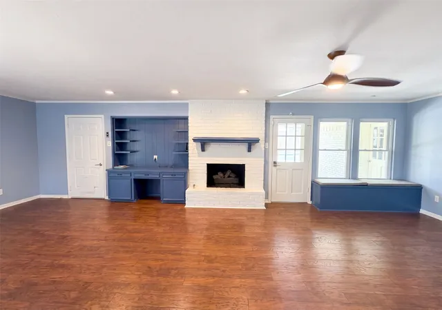 Photo 3 of Single family home for sale at 1115 N Waterview Dr, Richardson, TX 75080 | MLS# 21344551 | Listing updated on 2026-10-06