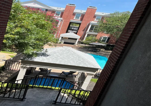 Photo 2 of Condo for sale at 5407 Bryan St #A206, Dallas, TX 75206 | MLS# 21341967 | Listing updated on 2026-09-14