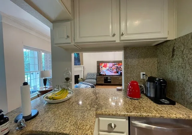 Condo for sale at 5407 Bryan St #A206, Dallas, TX 75206 | MLS# 21341967