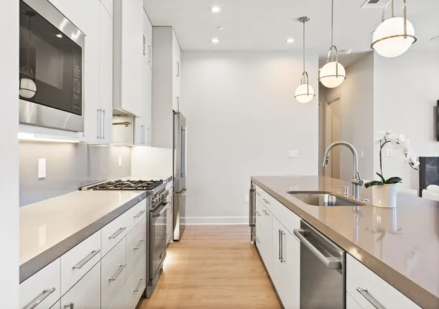 Photo 4 of Condo for sale at 1900 S Ervay St #414, Dallas, TX 75215 | MLS# 21344559 | Listing updated on 2026-07-30