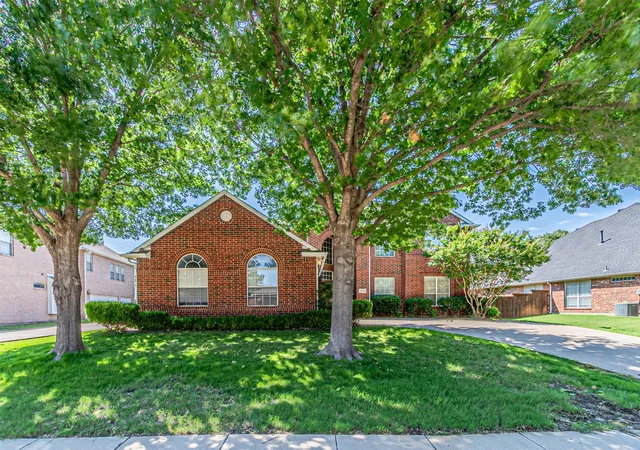 Single family home for sale at 1913 Blue Ridge Dr, Flower Mound, TX 75028 | MLS# 21344640 | Listing updated on 2026-10-06