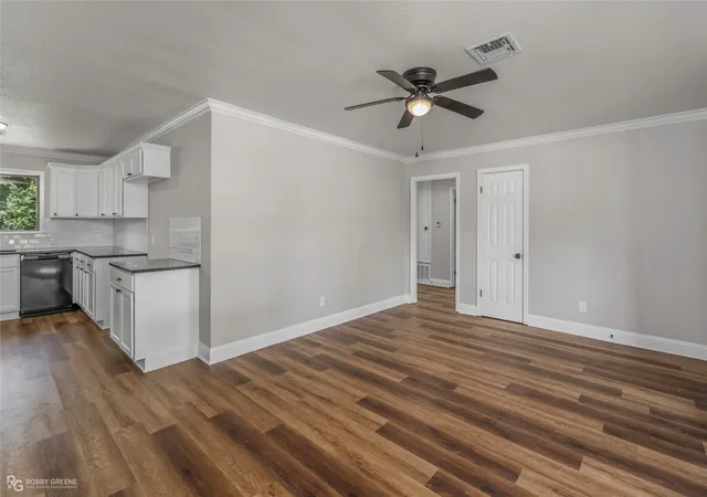 Photo 3 of Single family home for sale at 602 Pickwick Pl, Shreveport, LA 71108 | MLS# 21337873 | Listing updated on 2026-07-30