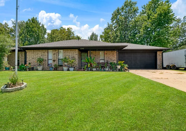 Photo 1 of Sale Pending at 6540 Inwood Dr, Reno, TX 75462 | MLS# 21344423 | Listing updated on 2026-09-28