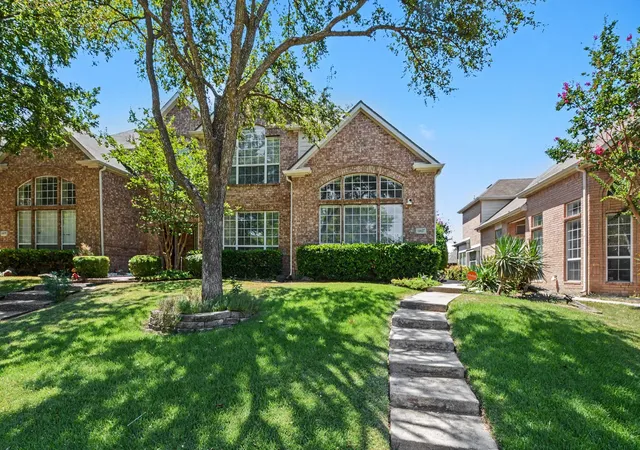 Photo 1 of Single family home for sale at 11427 Still Hollow Dr, Frisco, TX 75035 | MLS# 21344601 | Listing updated on 2026-10-01